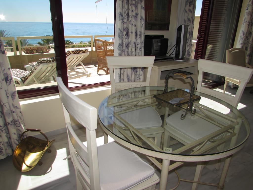 Home4Holidays Nerja Exterior foto